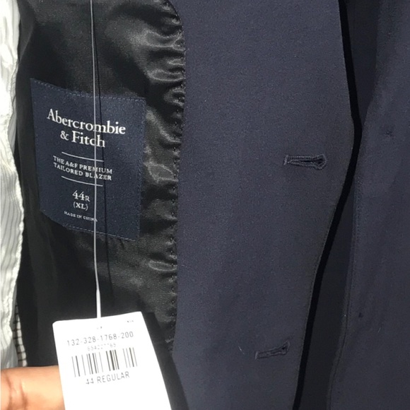 Abercrombie &Fitch Premium Tailored Blazer - Picture 5 of 6